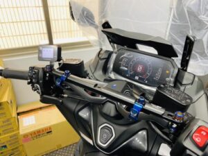 TMAX-巴風特置物桿