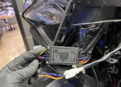 XMAX 23-26年式 | 星爵電子大燈開關