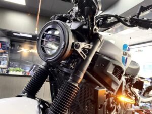 xsr700原廠大燈飾蓋通用