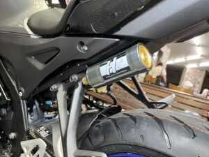 R15 V4 GEARS 集亞 掛瓶-後避震器 | 完工報價